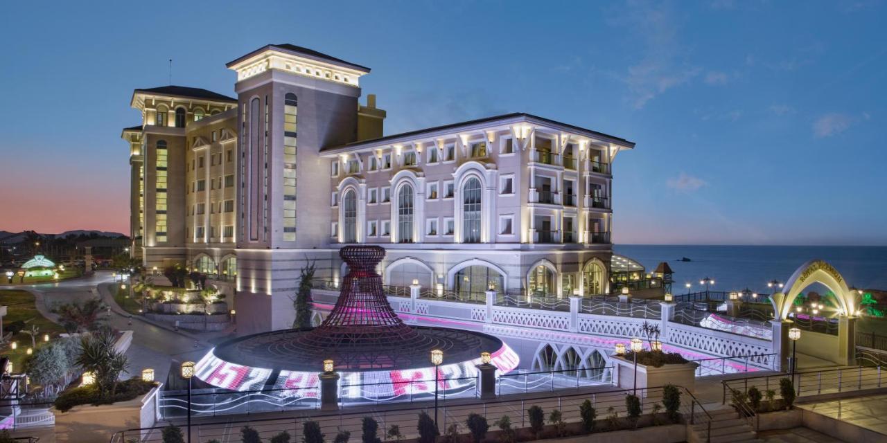 Merit Royal Premium Hotel Casino & Spa Кирения Экстерьер фото