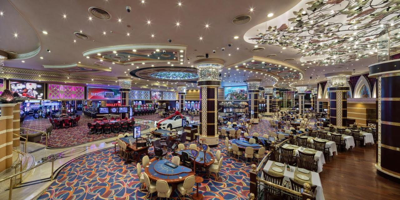 Merit Royal Premium Hotel Casino & Spa Кирения Экстерьер фото